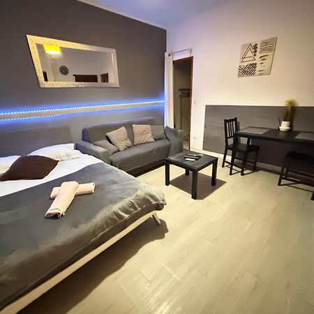 Le Lorrain Wifi Un Sejour A Part Apartment Metz Exterior foto